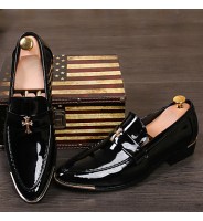 Men's Shoes Pointed Patent Leather Fashion Shoes Wedding / Leisure / Banquet Black Red Yellow